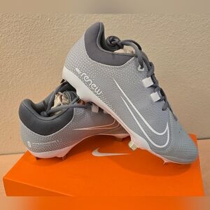 NEW Nike HyperDiamond 4 Pro Softball Cleats